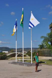 Passeando na Praça dos Girassóis, em Palmas - TO